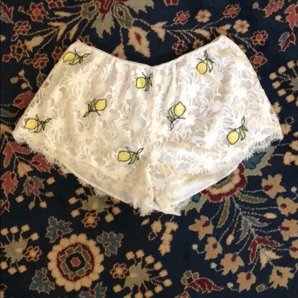Anthro Floreat Lemon Lace Sleep Shorts Eyelash - Picture 5 of 8